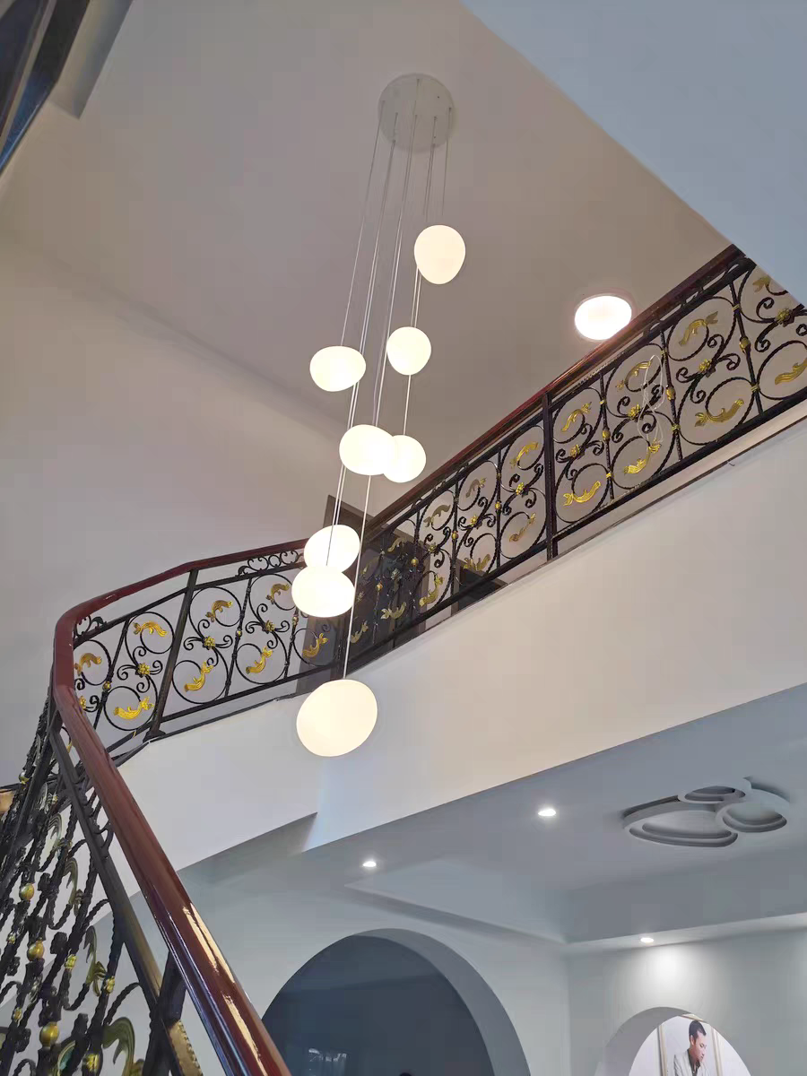 Gregg Pendant Lamp | Organic Glass Radiance