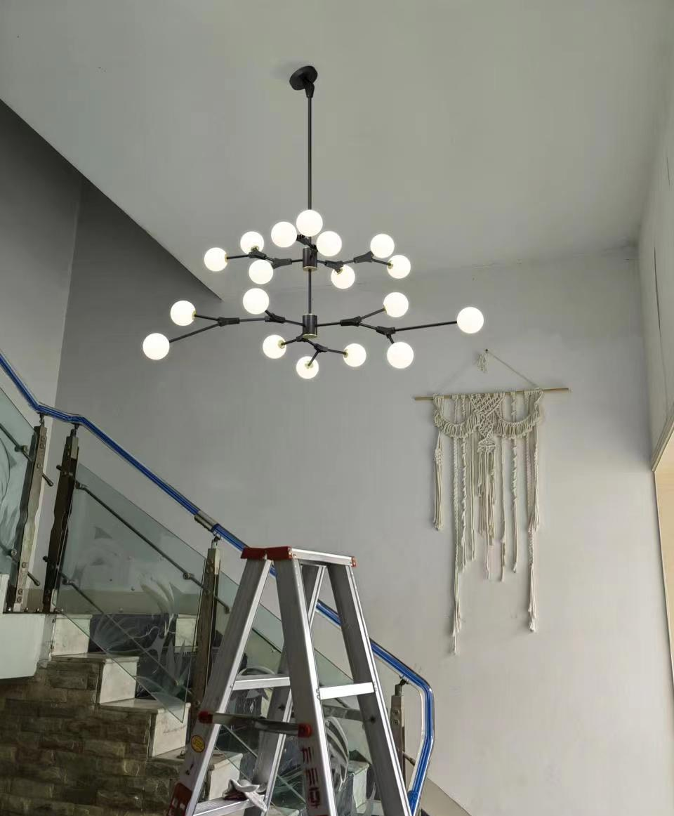 An overhead view of the Branches Chandelier’s canopy reveals its organic branching structure.