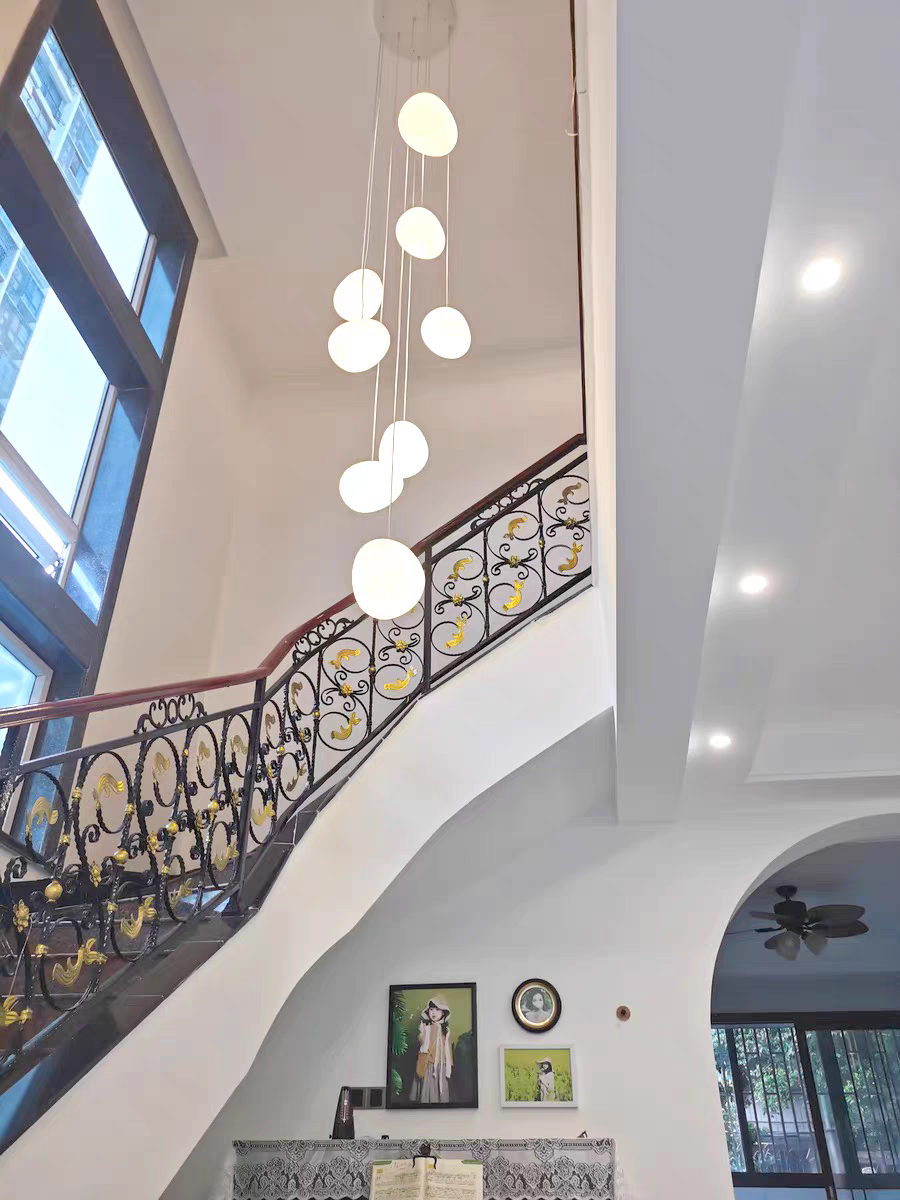 Gregg Pendant Lamp | Organic White Glass | Aurorae