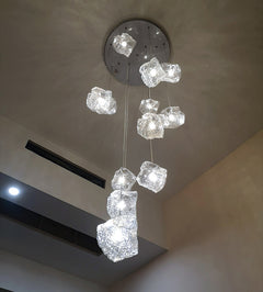 Top view of the 15-light variant, emphasizing its circular arrangement of stone-like shades.